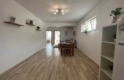 Аренда комфортной квартиры, центр Варны, Болгария